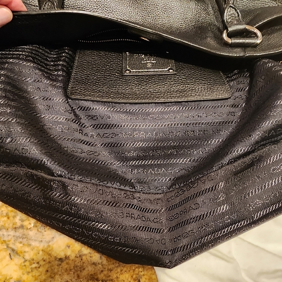 Prada Vitello Daino silver trim side pocket black Leather satchel crossbody tote - Picture 16 of 16